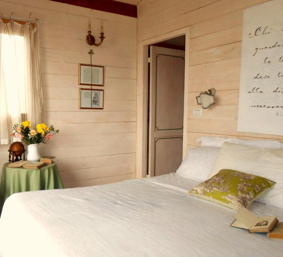 Casa Sull'Albero Aromantica San Salvatore Monferrato Kamer foto